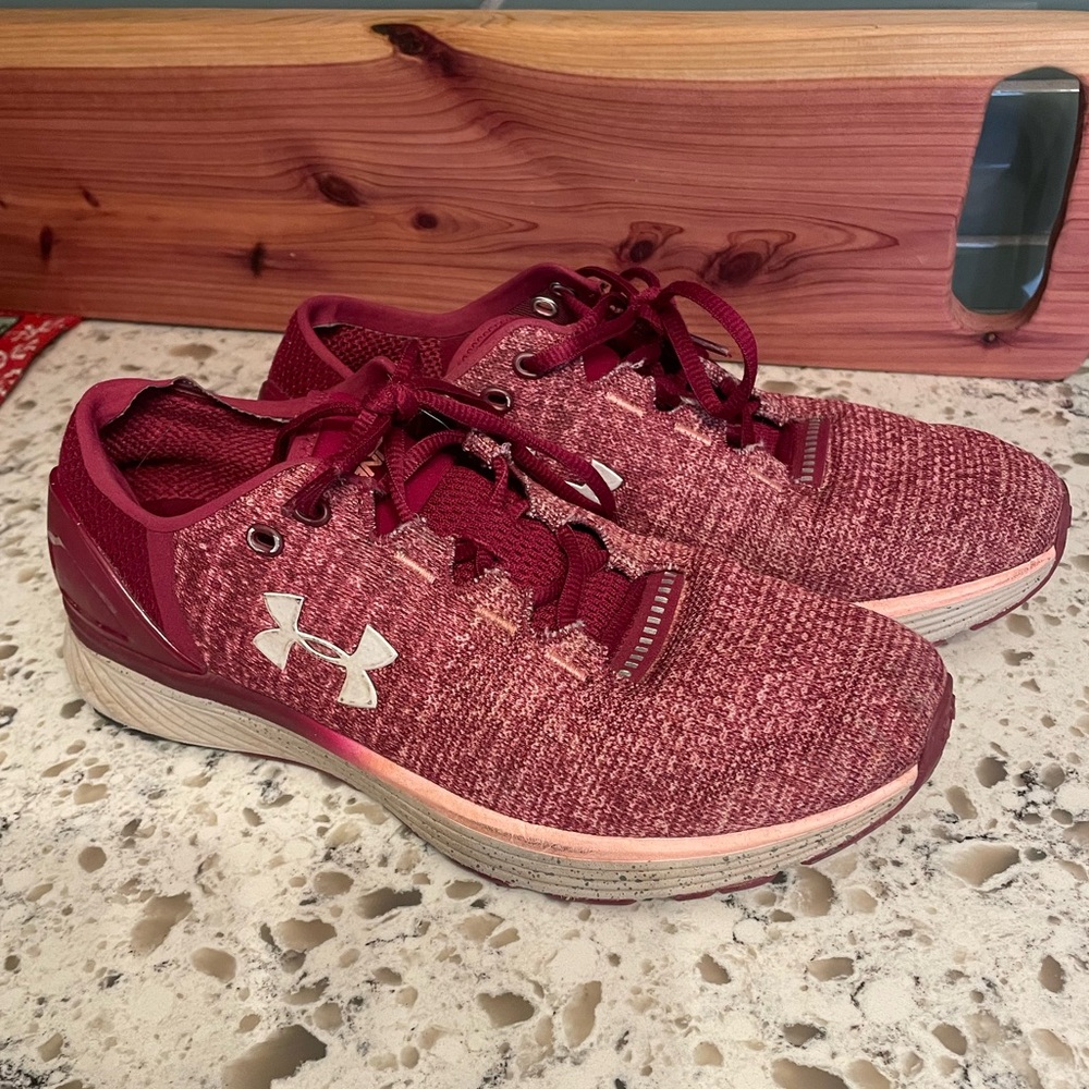 Under Armour Women’s Tennis Shoes Size 10